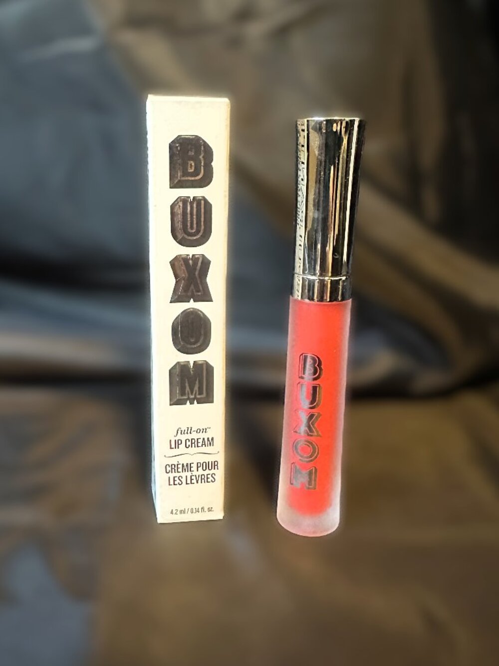 Buxom Full-On Plumping Lip Cream **CHERRY FLIP**